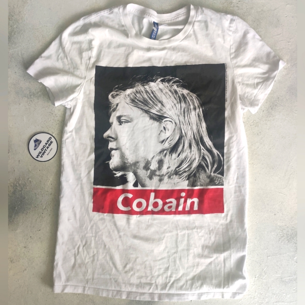 Kurt Cobain T-shirt  size XS